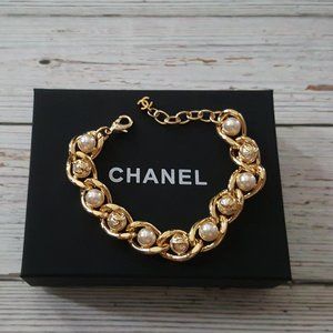 Authentic Chanel CC Pearl Gold Bracelet Chain